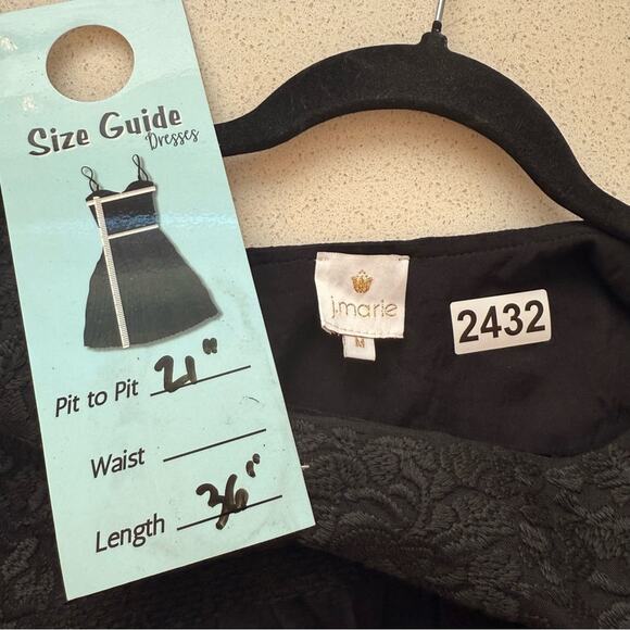 J. Marie Audrey Bell Sleeve Dress - Picture 5 of 5